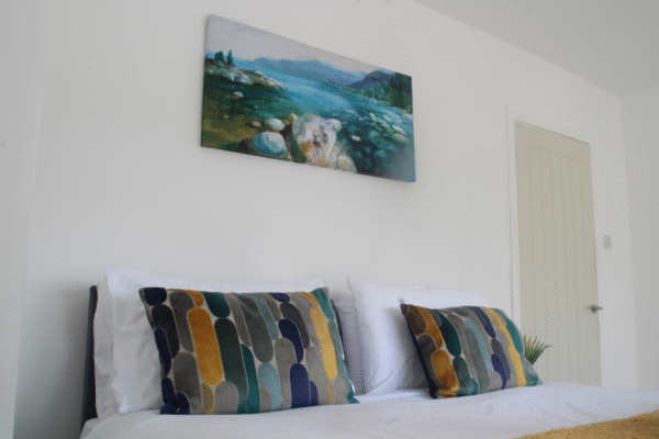 Wolverhampton, West Midlands - Sleeps 5 - Image 3