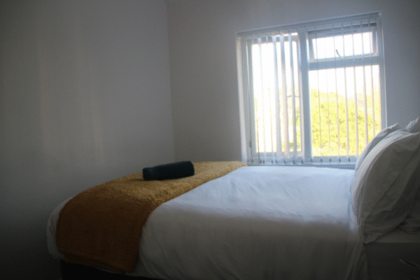 Wolverhampton, West Midlands - Sleeps 5 - Image 7
